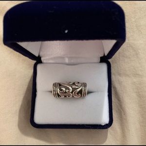 Sterling silver scroll ring